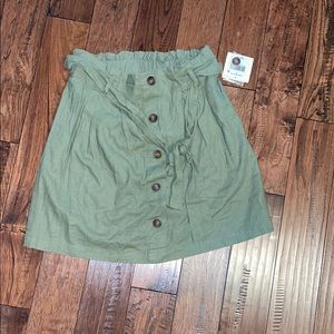 A green high waisted skirt